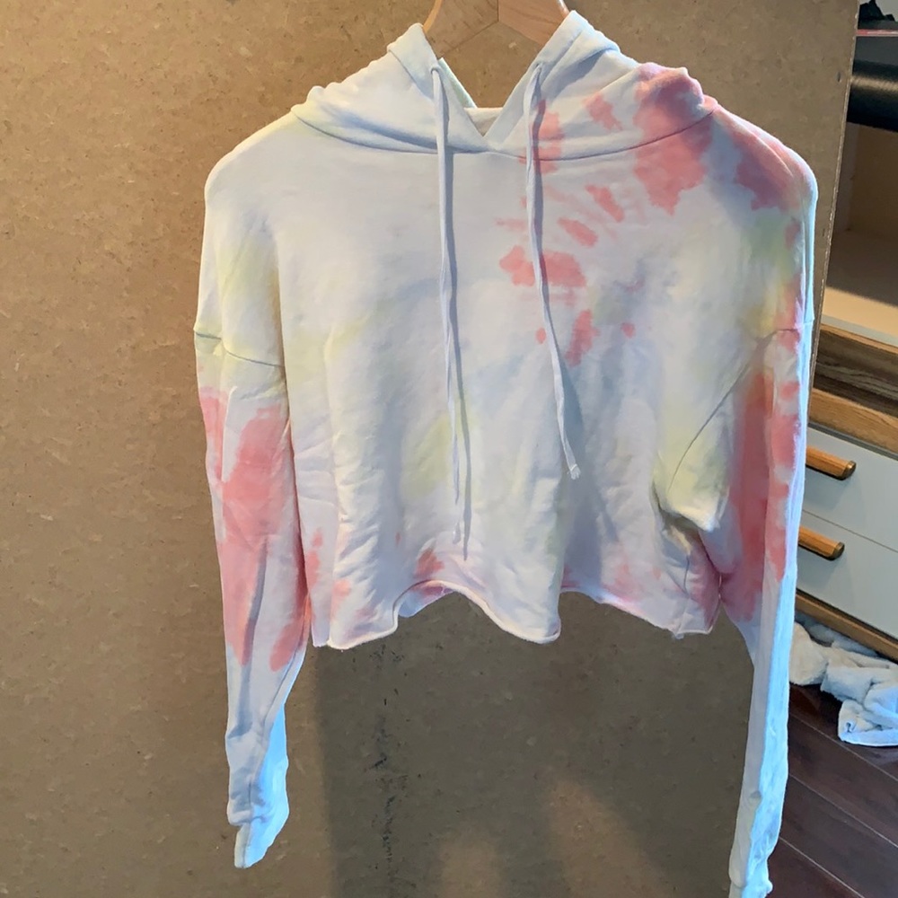 Gab and Kate medium cropped sweatshirt